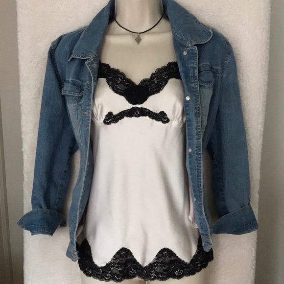 ❌SOLD❌EXPRESS ivory silk camisole - Picture 8 of 8